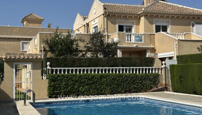 Maison - Maison mitoyenne - Revente - Torrevieja - Torrevieja Centro