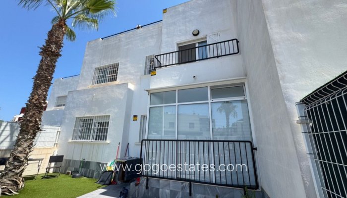 Maison - Maison mitoyenne - Revente - Torrevieja - Torrevieja Centro