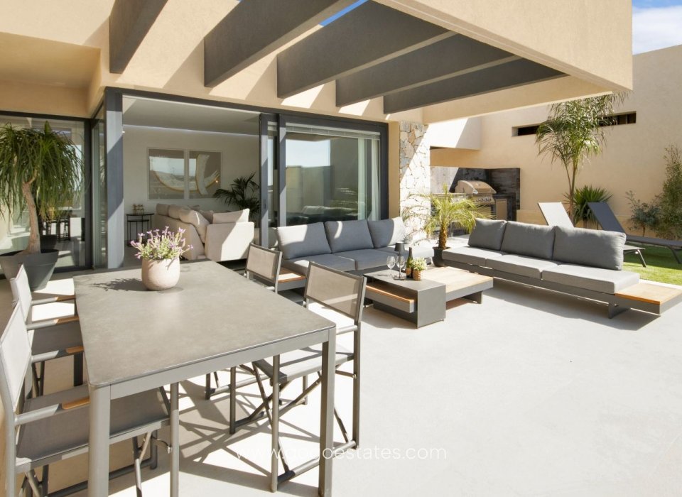 Neubouw - Bungalow - Baños y Mendigo