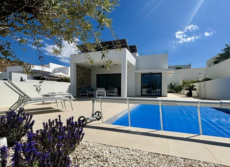 Nouvelle construction - Villa - Benijofar