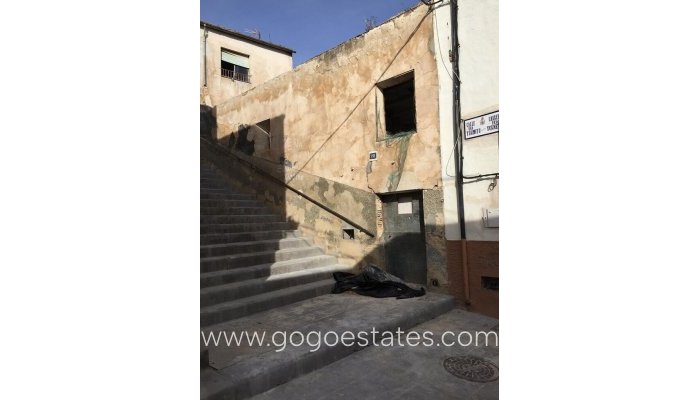 Perceel - Land - Te koop - Onil - Onil Centro