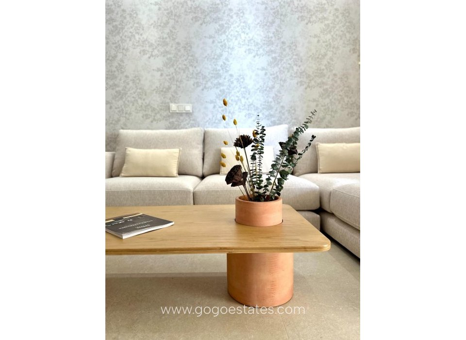 Resale - Apartamento - Málaga - Marbella Centro