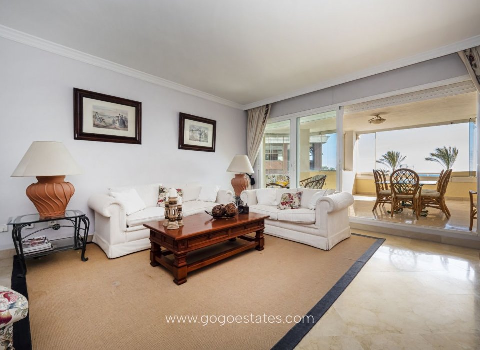 Resale - Apartamento - Málaga - Marbella