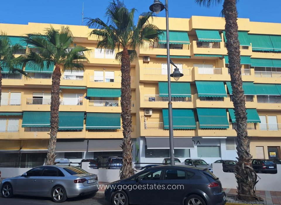 Resale - Apartamento - Puerto de mazarron - Centro
