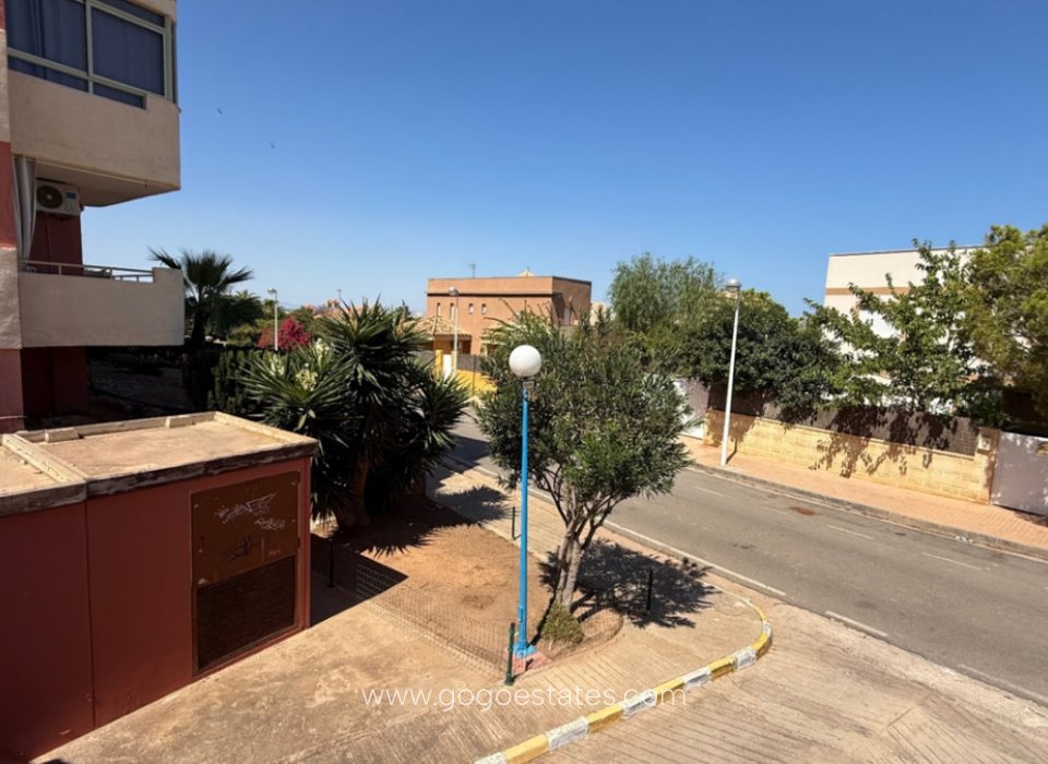 Resale - Apartamento - Torre - Pacheco - Casco Antiguo