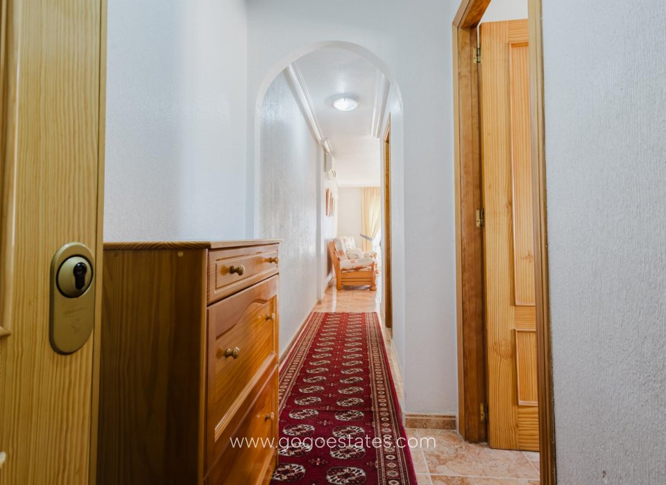 Resale - Apartamento - Torrevieja - PARQUE DE LAS NACIONES