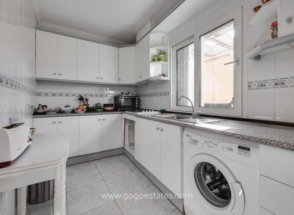 Resale - Apartamento - Torrevieja - PARQUE DE LAS NACIONES