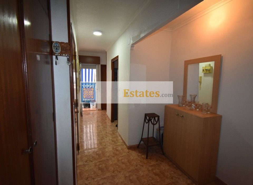 Resale - Apartment / Flat - Aguilas - - Centro  -