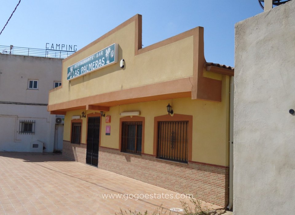 Resale - Apartment / Flat - Fortuna - El Reloj