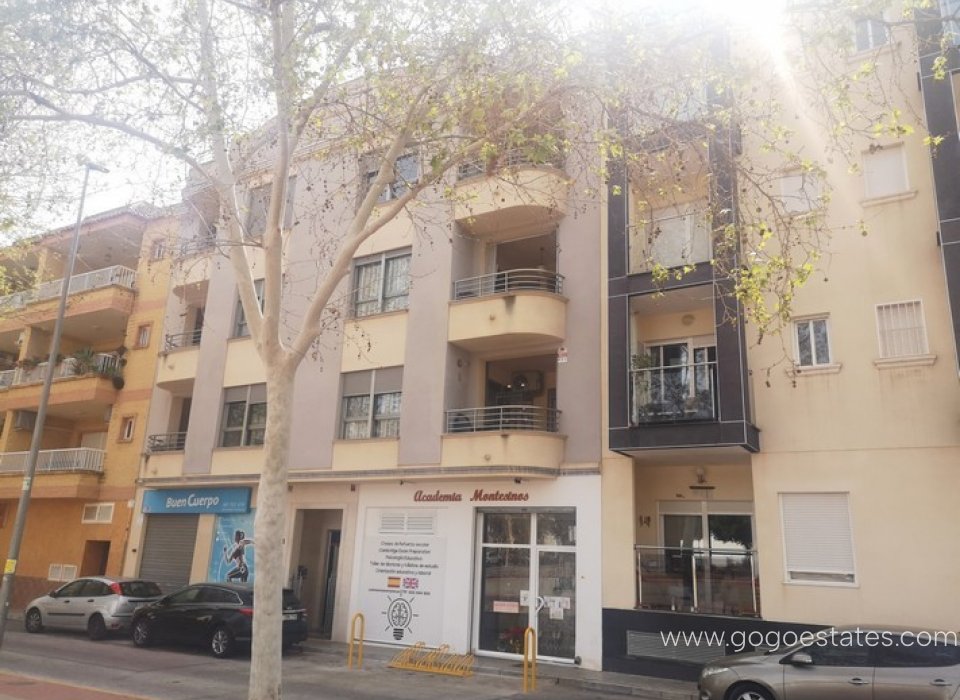 Resale - Apartment / Flat - Los Montesinos