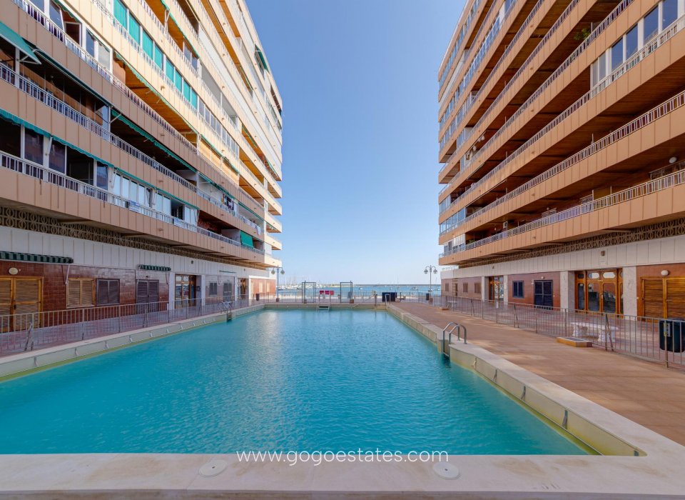 Resale - Apartment / Flat - Torrevieja - El Acequión