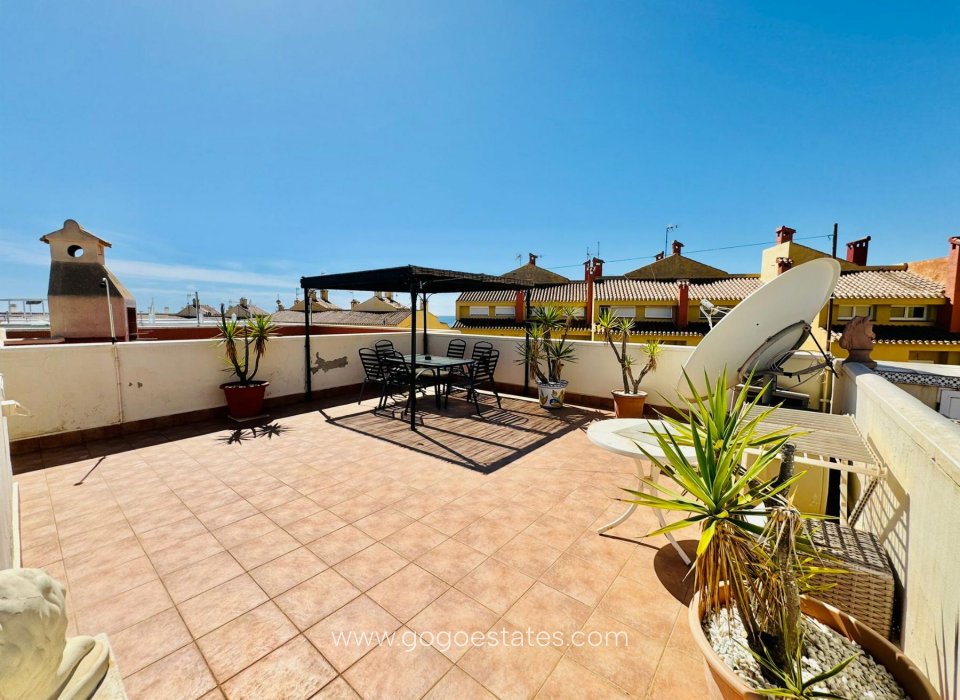 Resale - Apartment / Flat - Torrevieja - La veleta