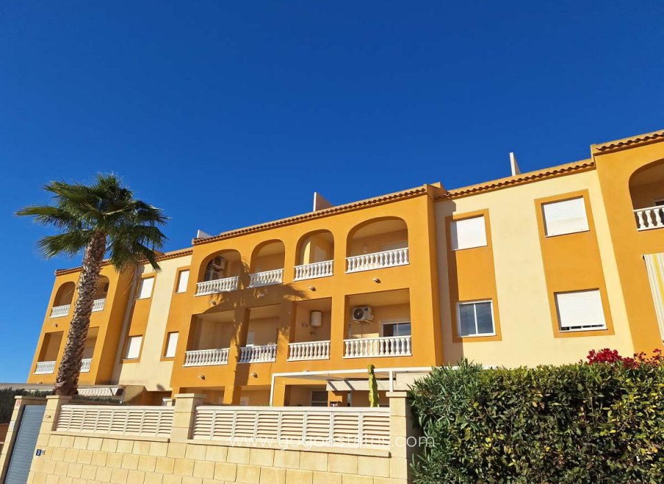 Resale - Apartment / Flat - VILLAMARTIN - Orihuela