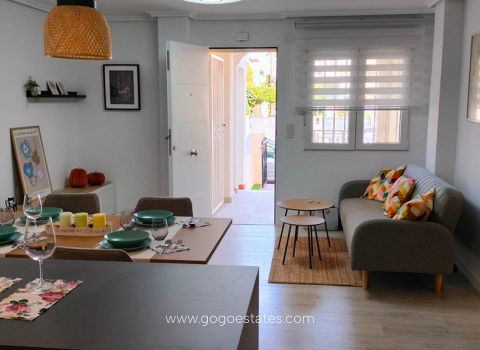 Resale - Apartment - Ground Floor Apartment - Orihuela - La Zenia