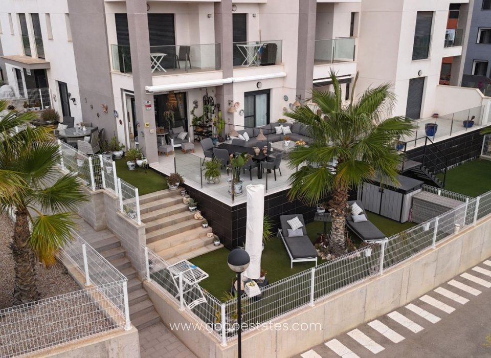Resale - Apartment - Ground Floor Apartment - Orihuela - Villamartin