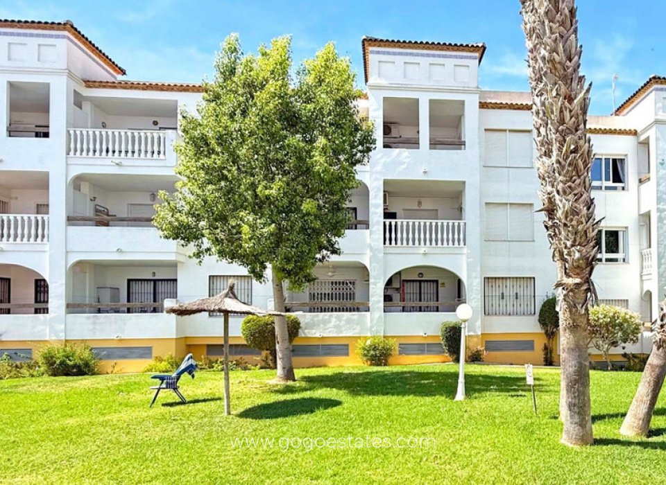 Resale - Apartment - Ground Floor Apartment - Orihuela - Villamartin