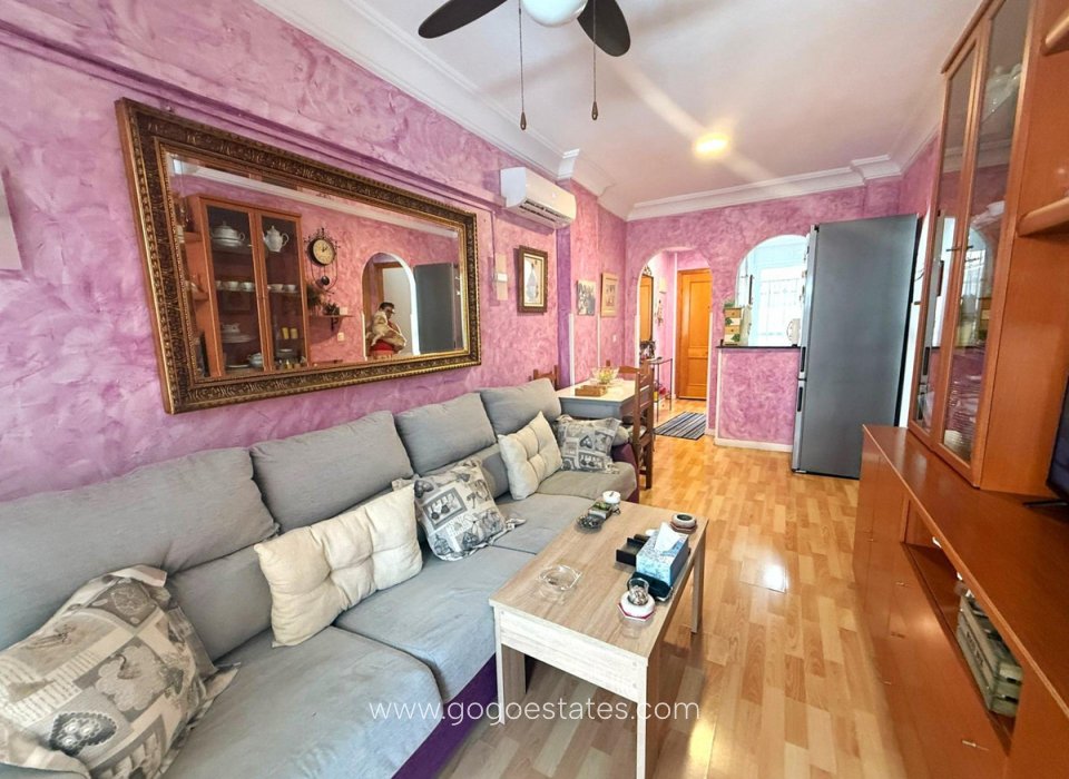 Resale - Apartment - Ground Floor Apartment - Torrevieja - Playa del Cura