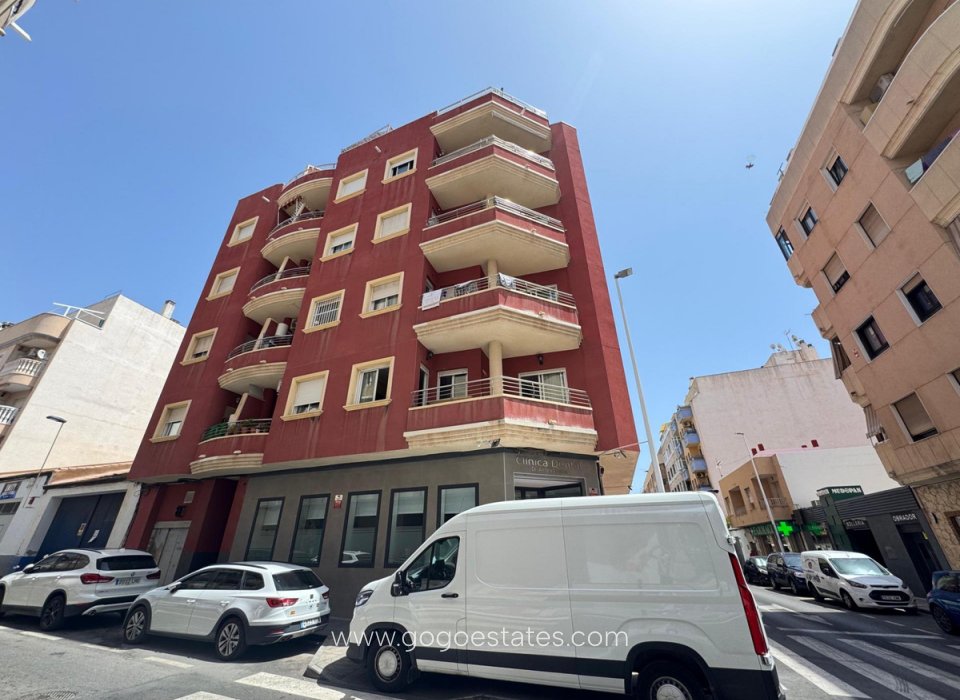 Resale - Apartment - Ground Floor Apartment - Torrevieja - Torrevieja Centro