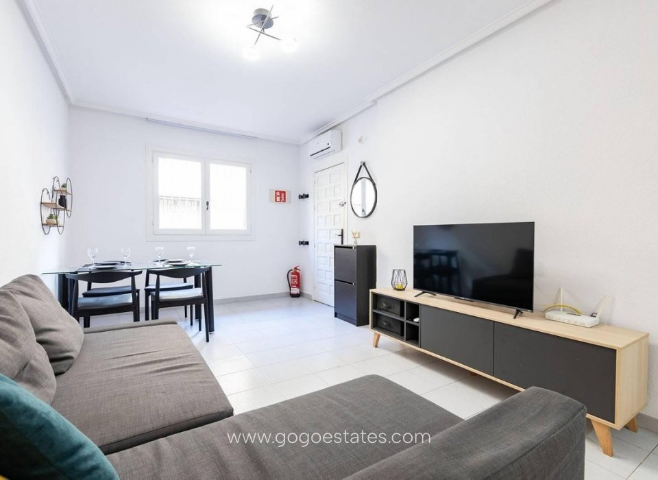 Resale - Apartment - Ground Floor Apartment - Torrevieja - Torrevieja Centro