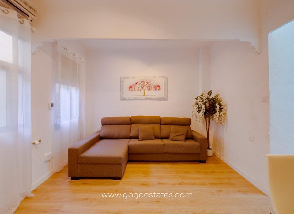 Resale - Apartment - Middle Floor Apartment - Alicante - Alicante Centro