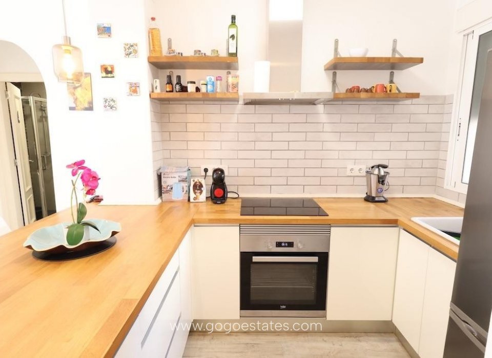 Resale - Apartment - Middle Floor Apartment - Guardamar del Segura - El Moncayo