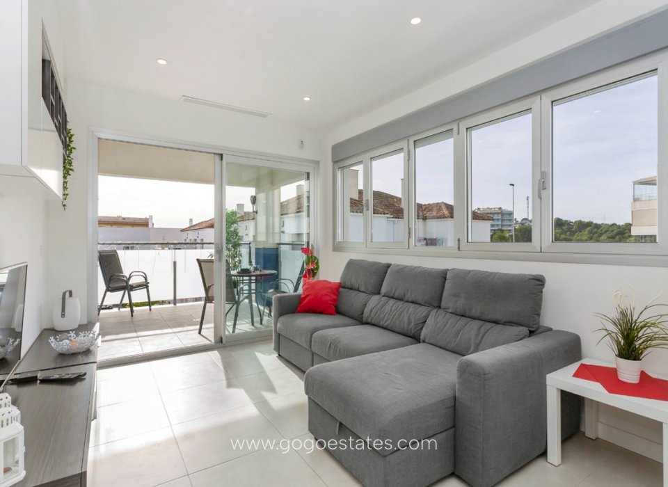 Resale - Apartment - Middle Floor Apartment - Orihuela - Villamartin