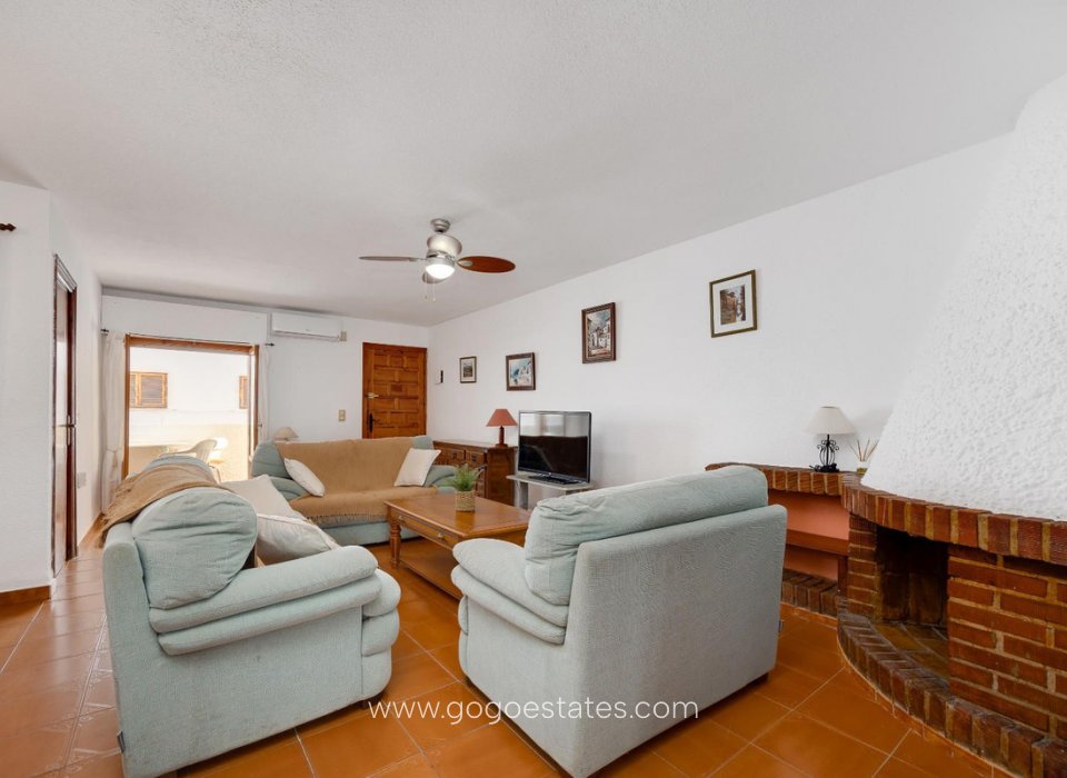 Resale - Apartment - Middle Floor Apartment - Torrevieja - La Mata