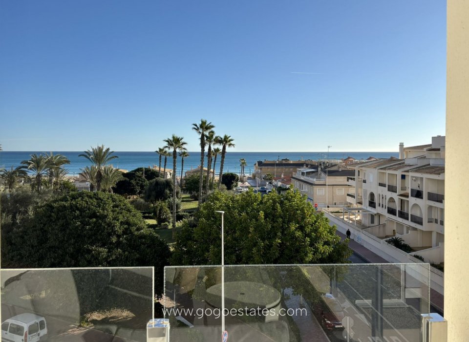 Resale - Apartment - Middle Floor Apartment - Torrevieja - La Mata