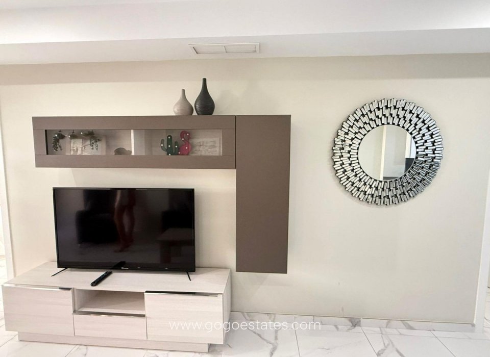 Resale - Apartment - Middle Floor Apartment - Torrevieja - La Mata