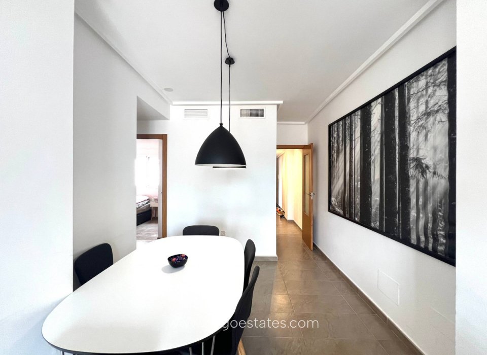 Resale - Apartment - Penthouse Duplex - Torrevieja - Torrevieja Centro