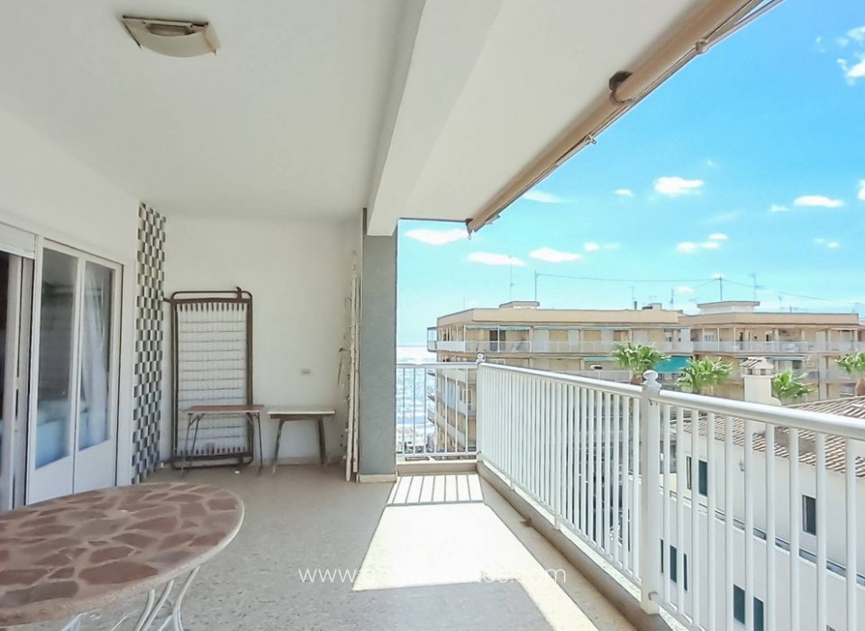 Resale - Apartment - Penthouse Duplex - Torrevieja - Torrevieja Centro