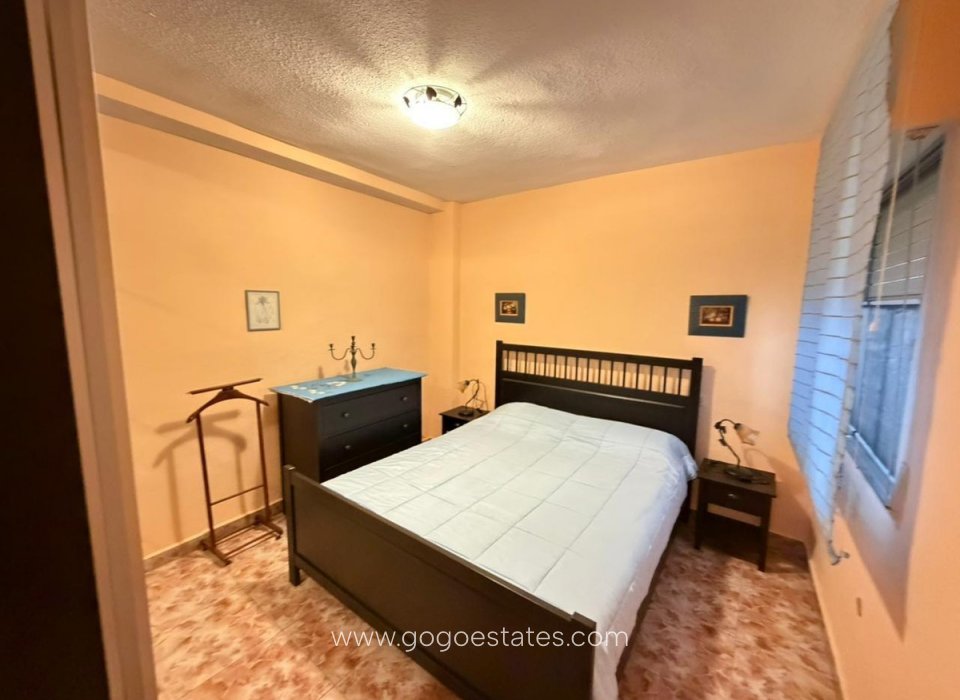 Resale - Apartment - Penthouse Duplex - Torrevieja - Torrevieja Centro