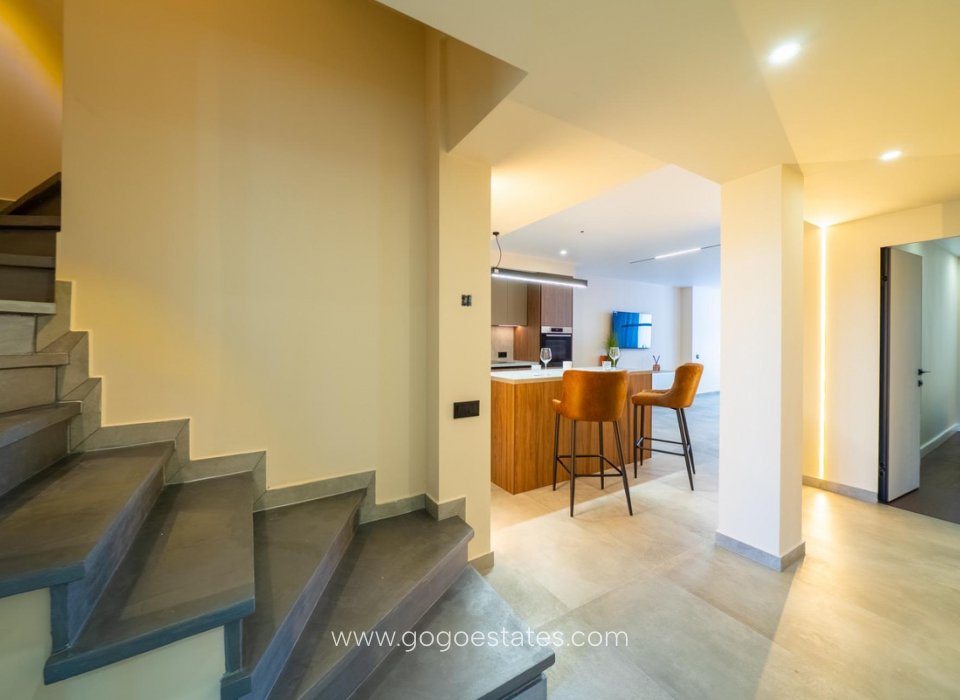 Resale - Apartment - Penthouse Duplex - Villajoyosa - Villajoyosa Centro