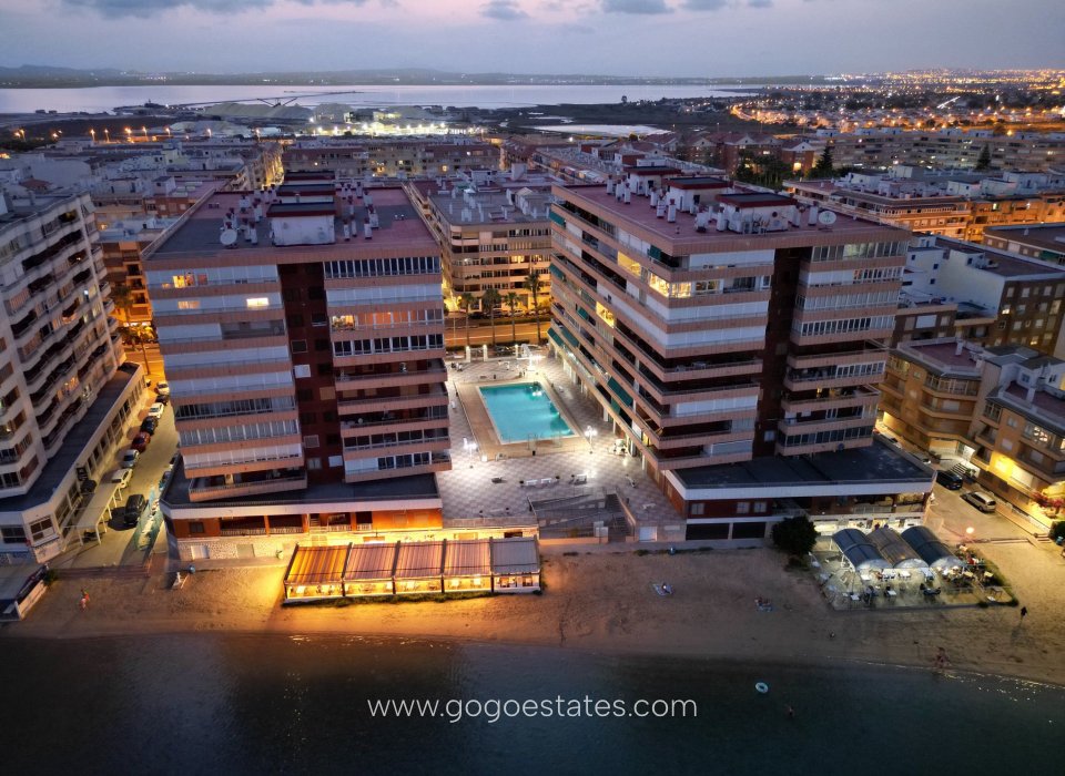 Resale - Apartment - Torrevieja
