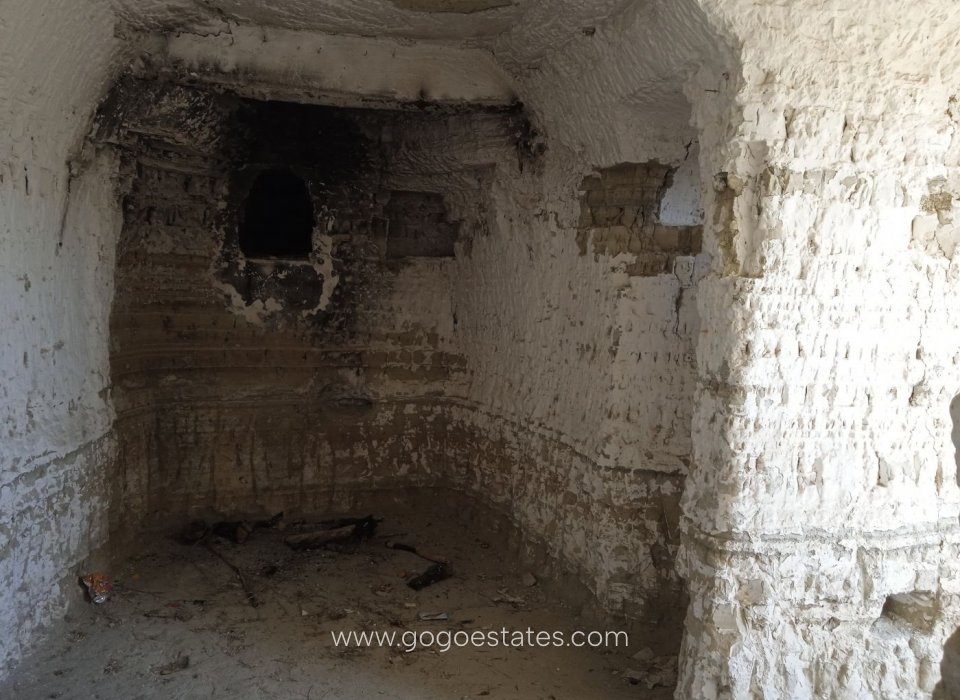 Resale - Casa Cueva - Benamaurel