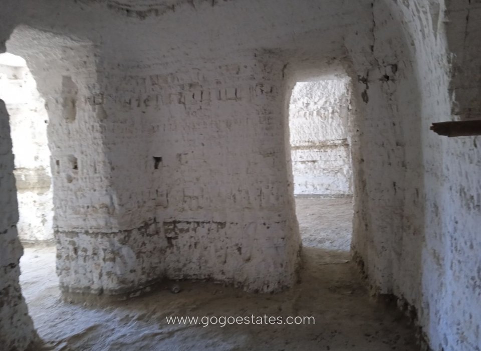 Resale - Casa Cueva - Benamaurel