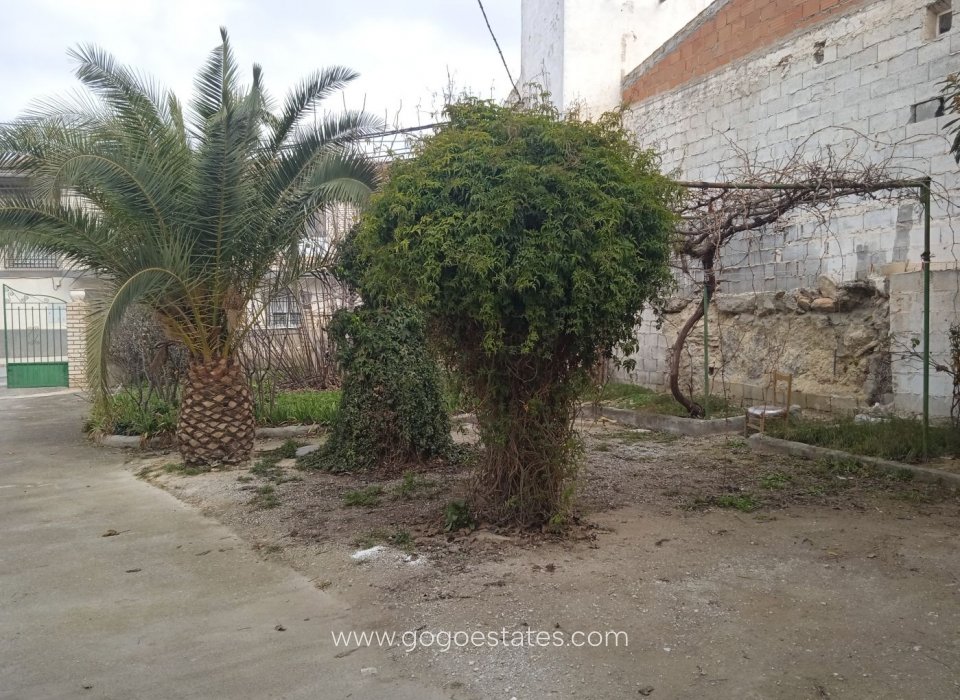 Resale - Casa Cueva - Cuevas del Campo - Granada