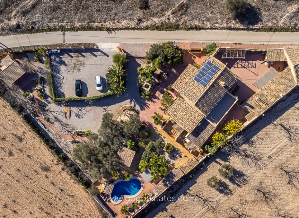 Resale - Commercial - Bed and Breakfast - Alicante - Hondón de las Nieves Centro