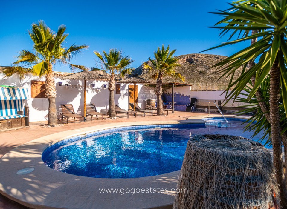 Resale - Commercial - Bed and Breakfast - Alicante - Hondón de las Nieves Centro