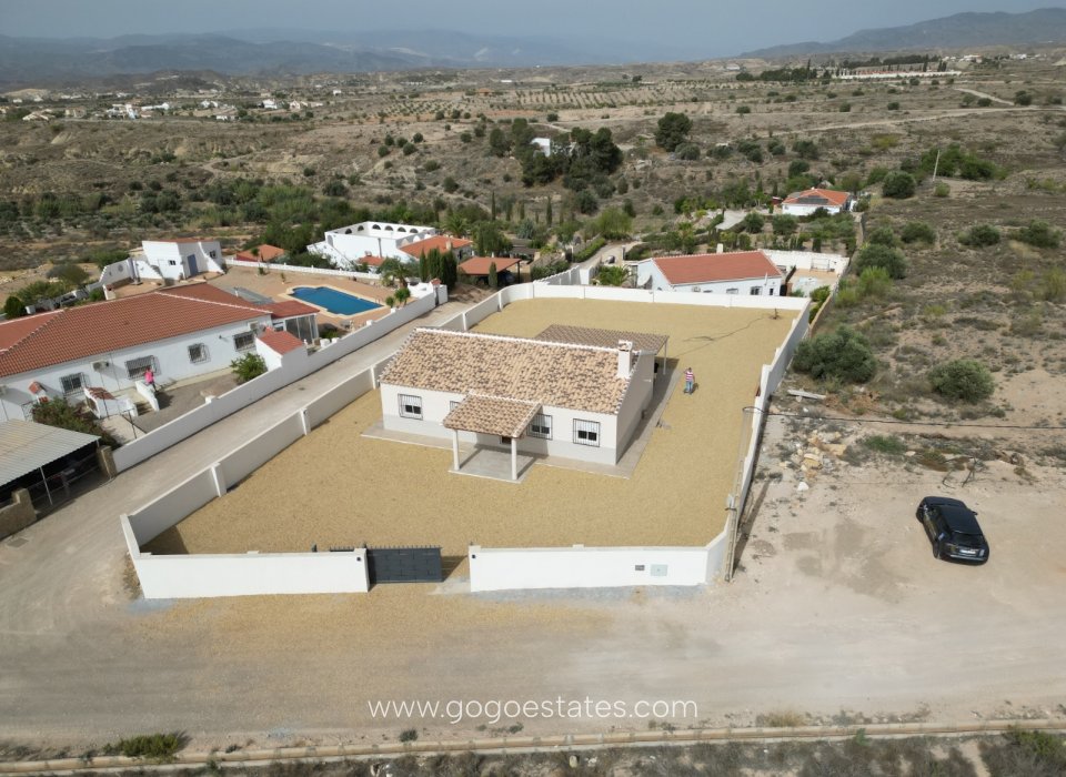 Resale - Country House - Huércal-Overa