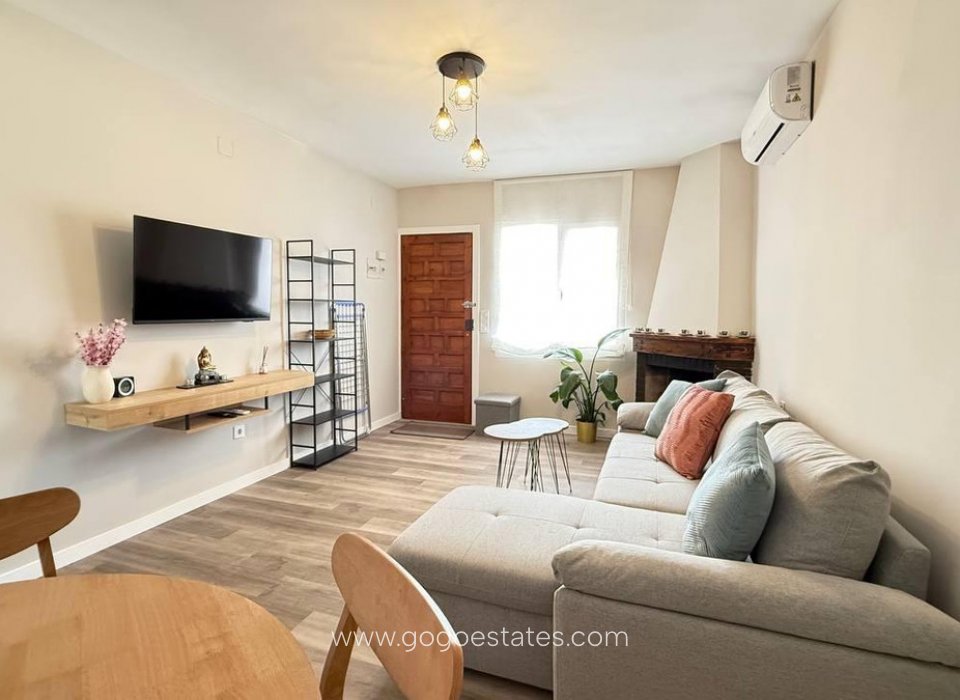 Resale - House - Bungalow - Orihuela - Orihuela Costa