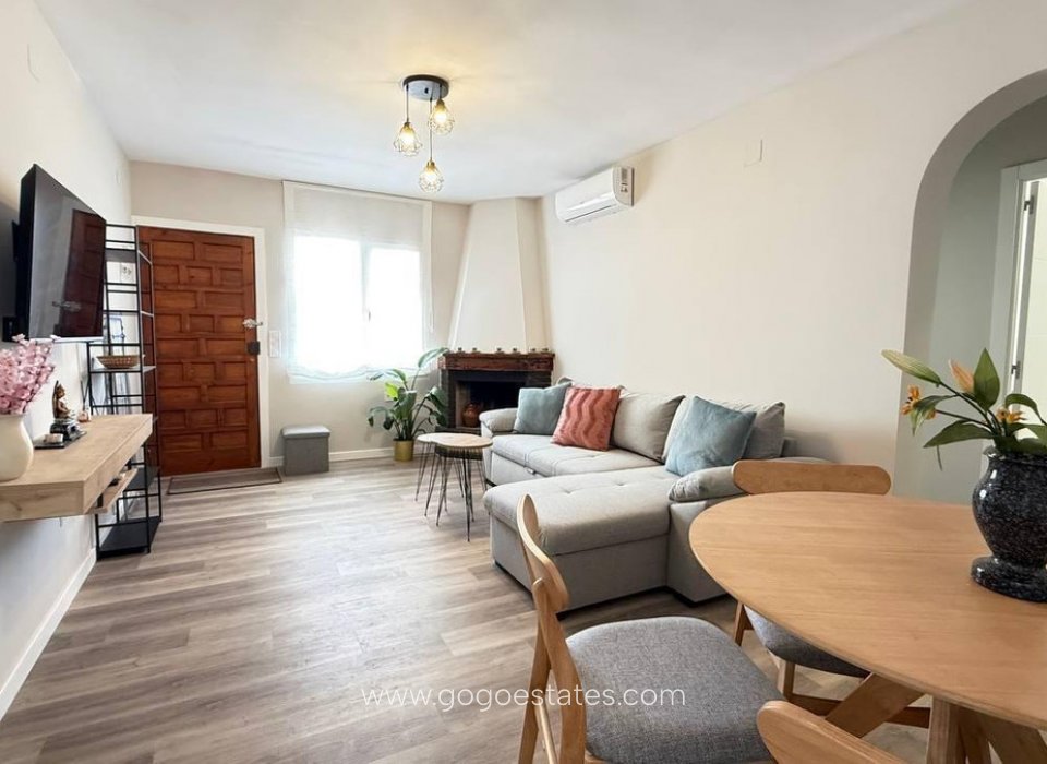 Resale - House - Bungalow - Orihuela - Orihuela Costa