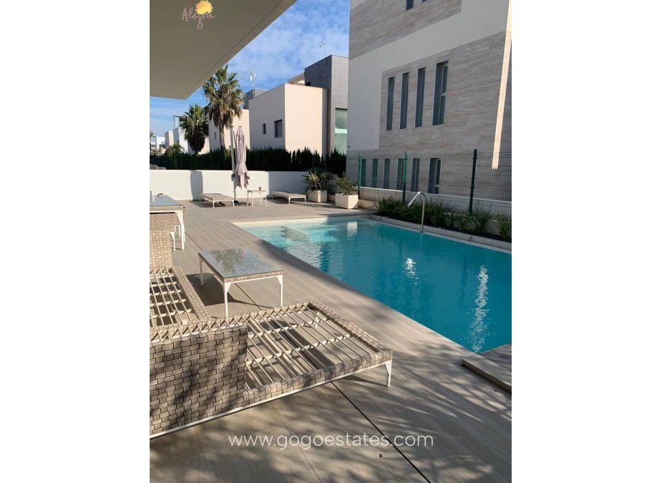 Resale - House - Bungalow - Orihuela - Orihuela Costa