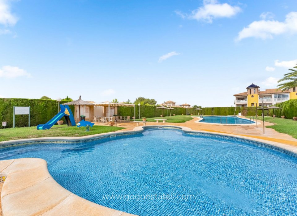 Resale - House - Bungalow - Orihuela - Villamartin