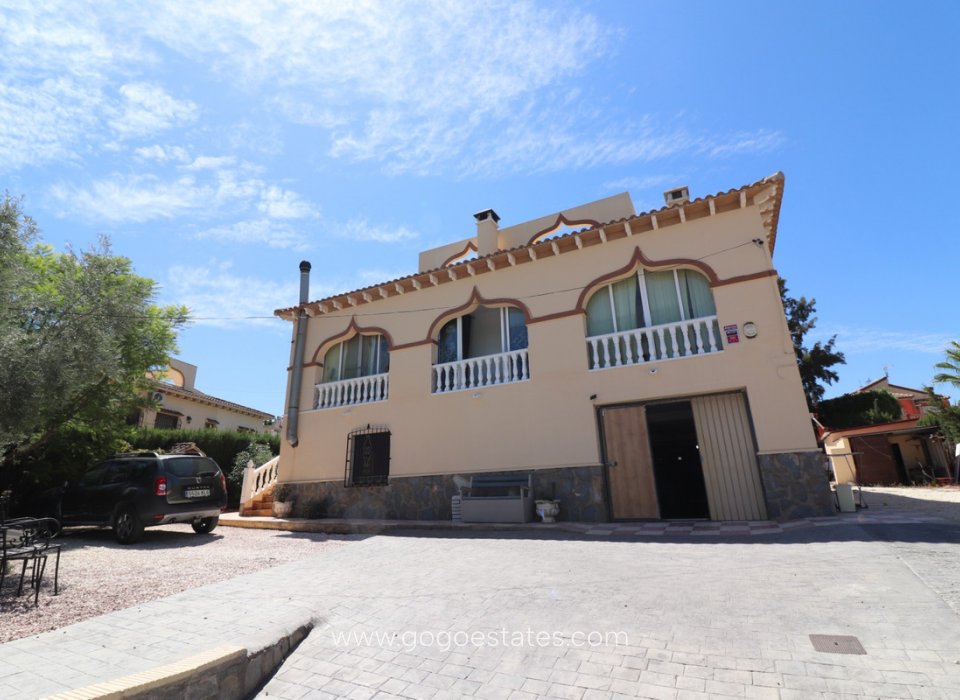 Resale - House - Detached Villa - Algorfa - Algorfa Centro