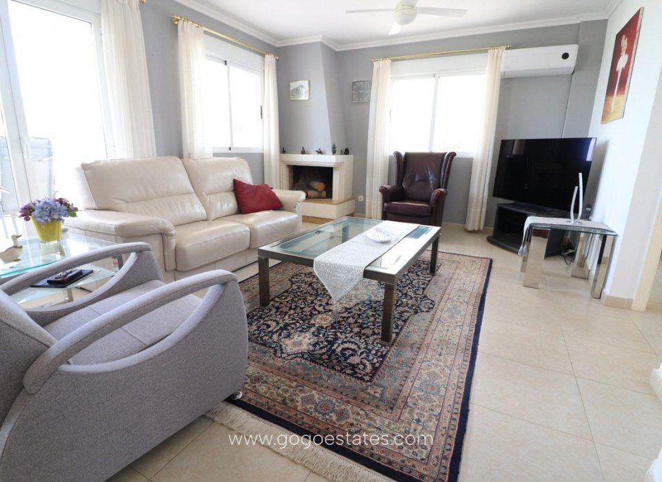 Resale - House - Detached Villa - Algorfa - Algorfa Centro