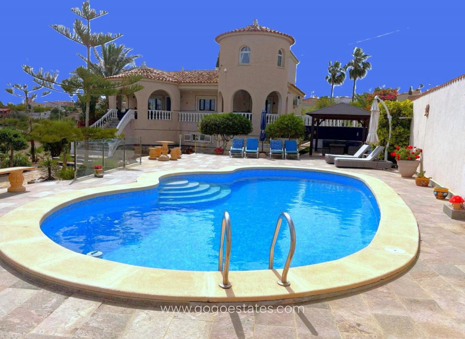 Resale - House - Detached Villa - Algorfa - Algorfa Centro