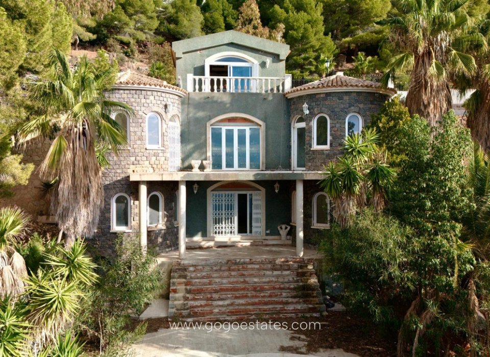 Resale - House - Detached Villa - Altea - Altea Centro