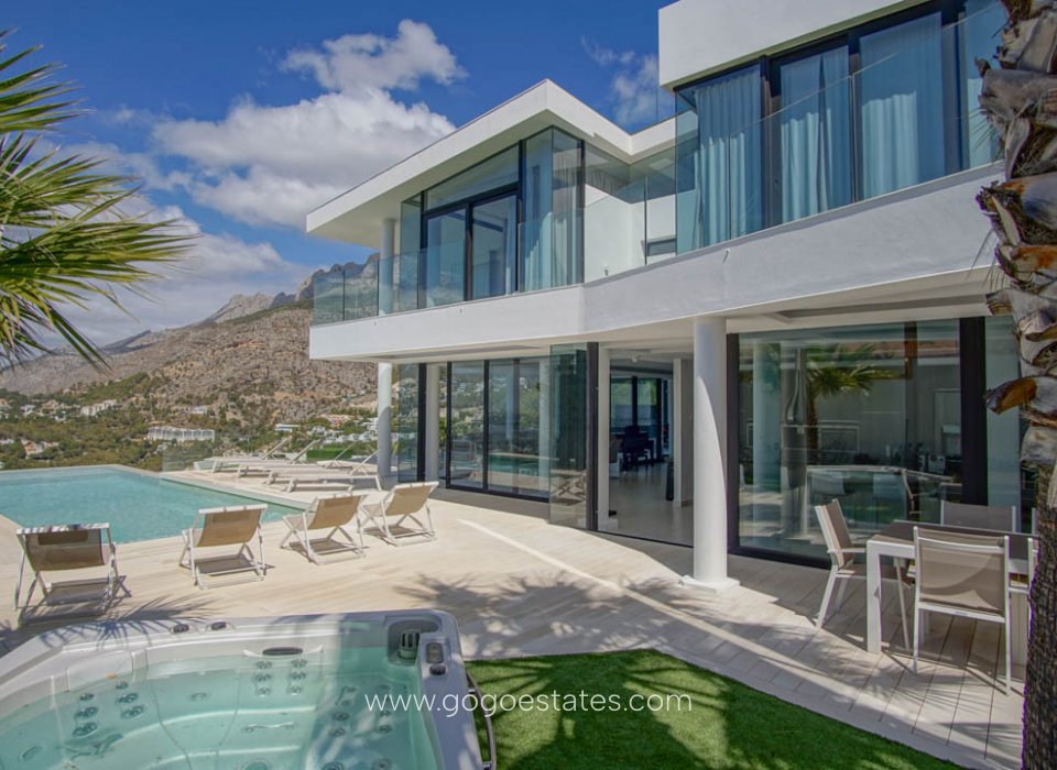 Resale - House - Detached Villa - Altea - Altea Centro