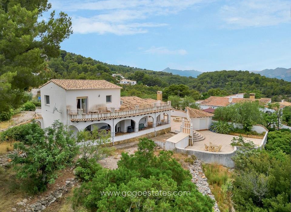 Resale - House - Detached Villa - Benidoleig